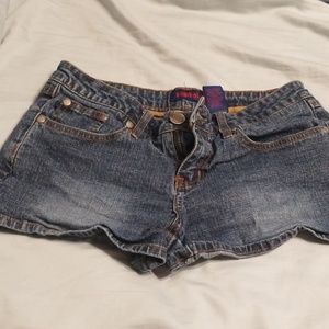 SOLD ! Zanadi shorts